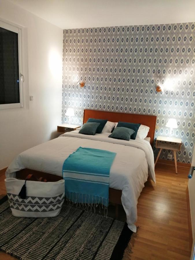 Bord De Avec Piscine Et Jacuzzi Villa